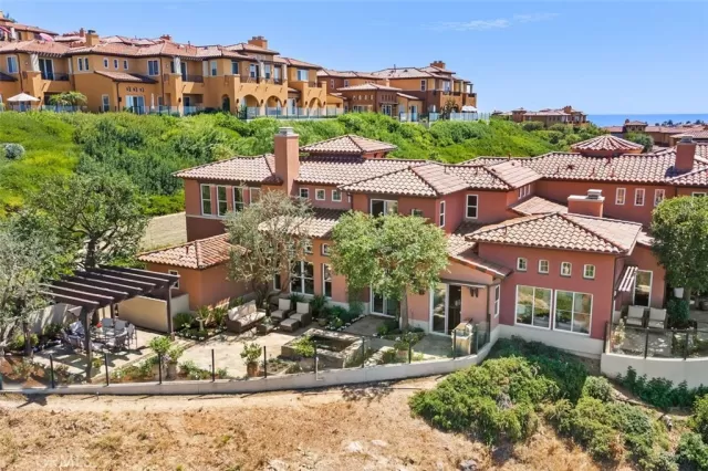 MLS: NP23164833 Condo For Sale