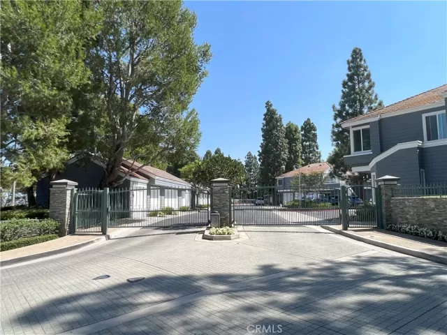 MLS: NP23165296 Condo For Sale