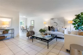 Photo #3: NP23166811 Listing