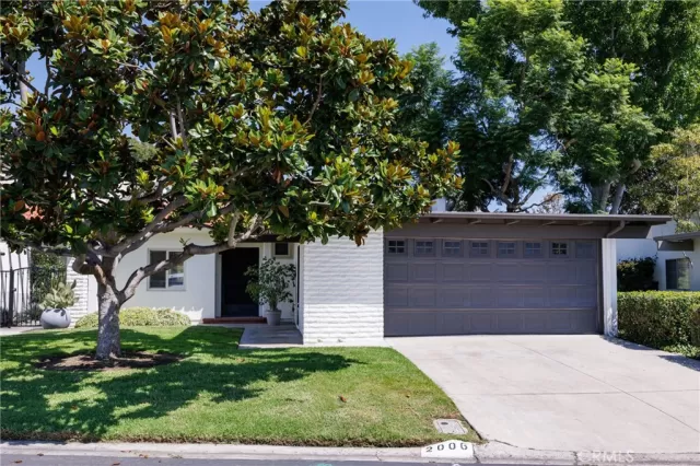 MLS: NP23168866 Condo For Sale