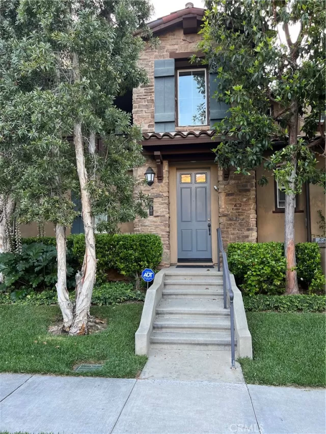 MLS: NP23171790 Condo For Sale