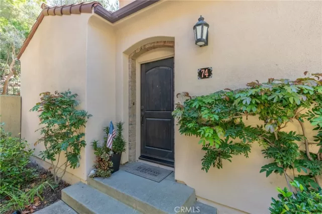 MLS: NP23175287 Condo For Sale