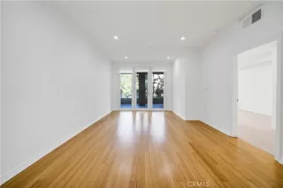 Photo #1: NP23185278 Listing