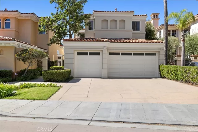 MLS: NP23198098 Condo For Sale