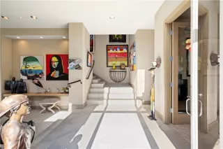 Photo #5: NP23198098 Listing 