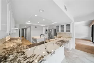 Photo #5: NP23200713 Listing 