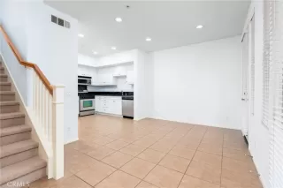 Photo #2: NP23200758 Listing 