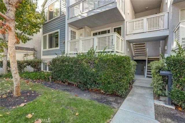 MLS: NP23208865 Condo For Sale