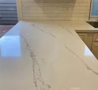 Photo #3: NP23210741 Listing 