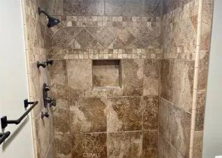 Photo #6: NP23210741 Listing 