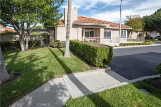 Photo #4: NP23210971 Listing