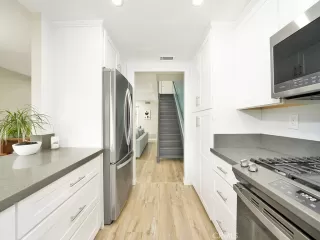 Photo #6: NP23216910 Listing 