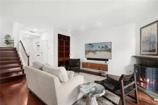 Photo #2: NP23219676 Listing 