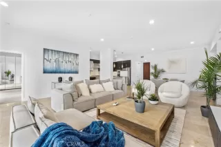 Photo #2: NP23221665 Listing 