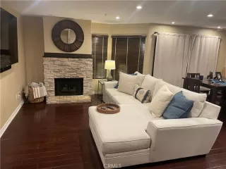 Photo #3: NP23225093 Listing 