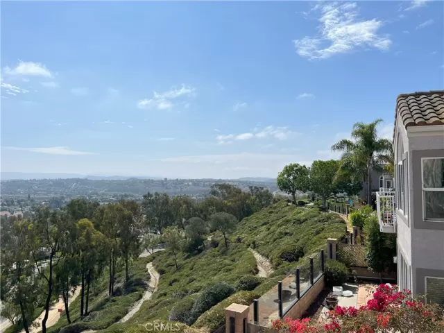 MLS: NP23226866 Condo For Sale