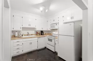 Photo #6: NP24000189 Listing 