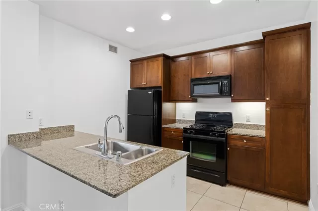 MLS: NP24002939 Condo For Sale