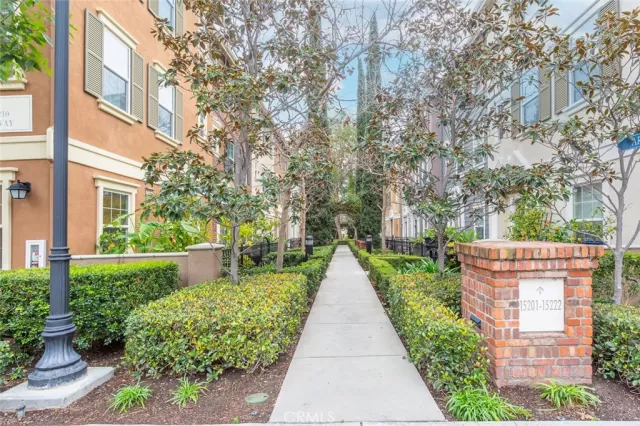 MLS: NP24015582 Condo For Sale