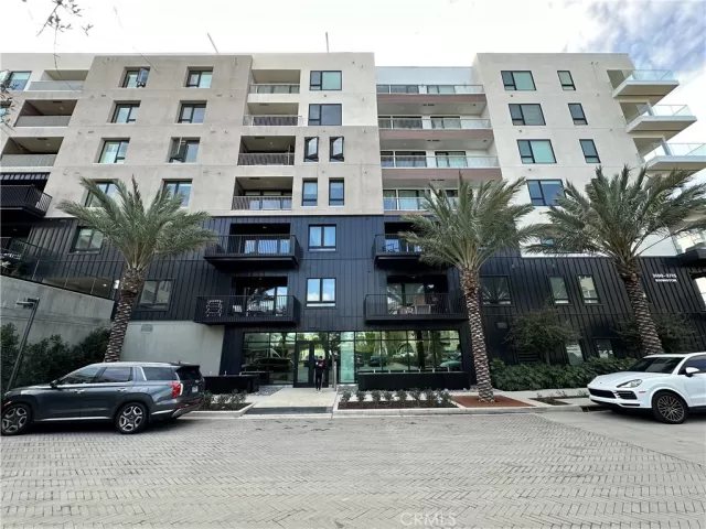 MLS: NP24025089 Condo For Sale