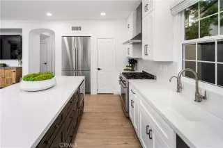 Photo #3: NP24026178 Listing 