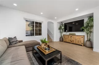 Photo #6: NP24026178 Listing 