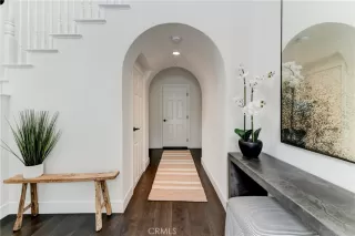 Photo #1: NP24035791 Listing