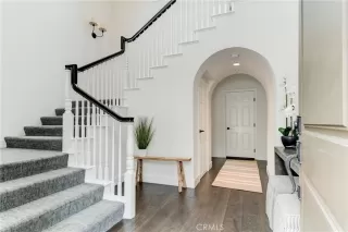 Photo #2: NP24035791 Listing