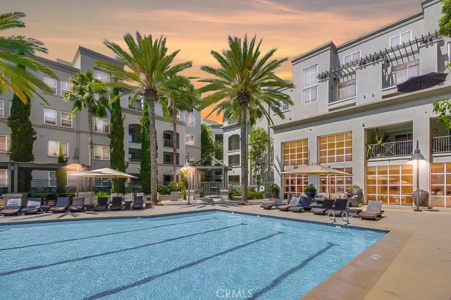 MLS: NP24037396 Condo For Sale