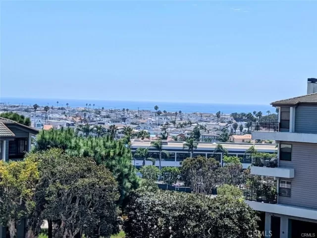 MLS: NP24041787 Condo For Sale