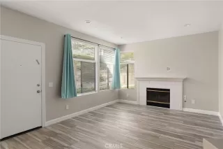 Photo #5: NP24044394 Listing 