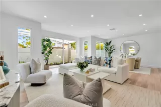 Photo #3: NP24047394 Listing 