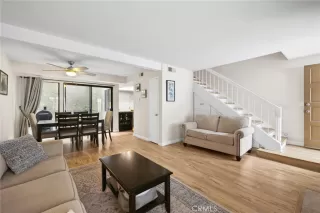 Photo #2: NP24055093 Listing 