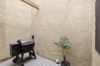 Photo #6: NP24055093 Listing 