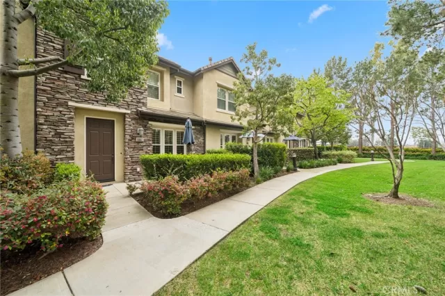 MLS: NP24058818 Condo For Sale