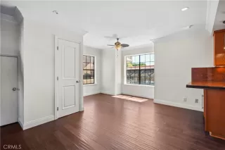 Photo #4: NP24065860 Listing 