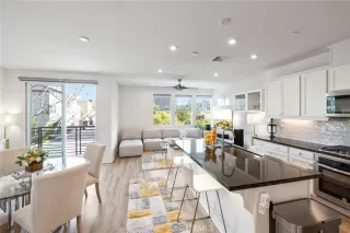 Photo #3: NP24066662 Listing