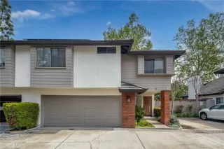 More Details about MLS # NP24071625 : 2572 ELDEN AVENUE U