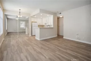 Photo #3: NP24076305 Listing 