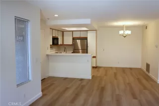 Photo #2: NP24076976 Listing 