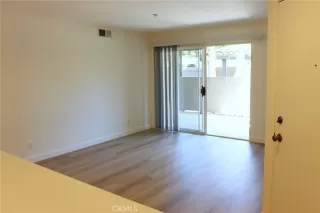 Photo #4: NP24076976 Listing 