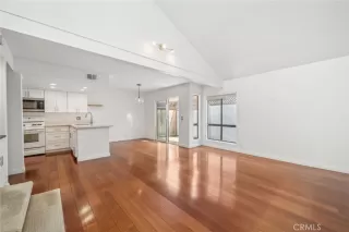 Photo #2: NP24096284 Listing 