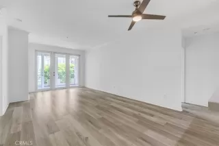 Photo #2: NP24096590 Listing