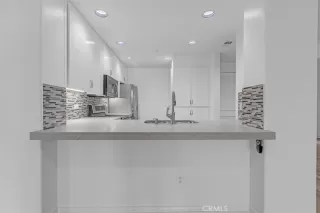 Photo #4: NP24096590 Listing