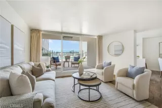 Photo #2: NP24101652 Listing 