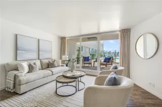 Photo #3: NP24101652 Listing 