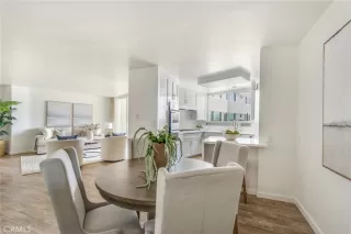 Photo #6: NP24101652 Listing 