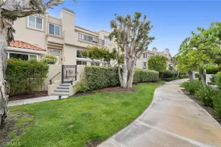 Photo #2: NP24102052 Listing 