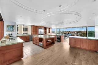 Photo #5: NP24102905 Listing 