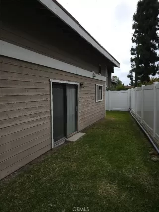 Photo #2: NP24105110 Listing 